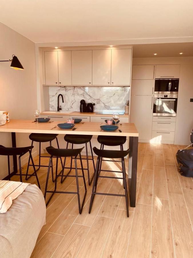 Le Cali, P2 Cabine Dans Une Residence Avec Piscine, Vue Mer Et Parking Prive La Grande-Motte Exterior foto