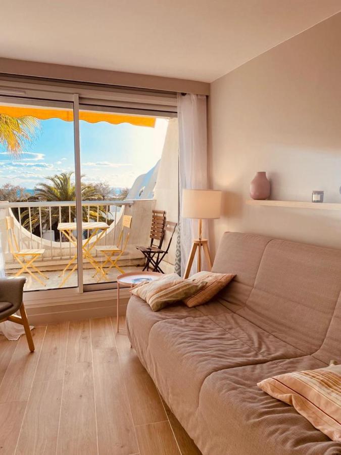 Le Cali, P2 Cabine Dans Une Residence Avec Piscine, Vue Mer Et Parking Prive La Grande-Motte Exterior foto